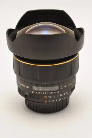 TAMRON 14MM F2.8 SP AF  IF FOR MOST NIKON...ESP FX BODIES