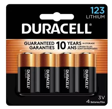 NEW IN PACKAGE - (4) DURACELL 123 3-VOLT LITHIUM CAMERA BATTERIES