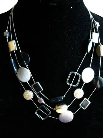 Vintage Layered necklace signed NY