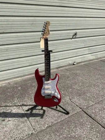 Fender American Stratocaster Red 2004 w/ hardcase