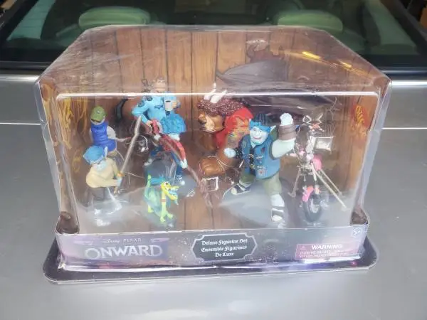 Onward figurines