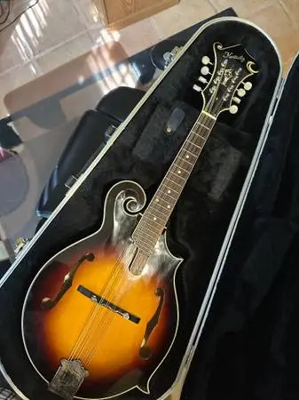 2004 Kentucky KM-675 Mandolin REDUCED PRICE