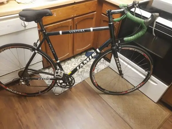 Jamis Racing Bike, Upgraded with New High End Easton Rims,55cm Frame
