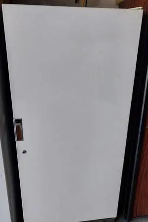 Working Stand-Up Freezer 15.6 cubic feet