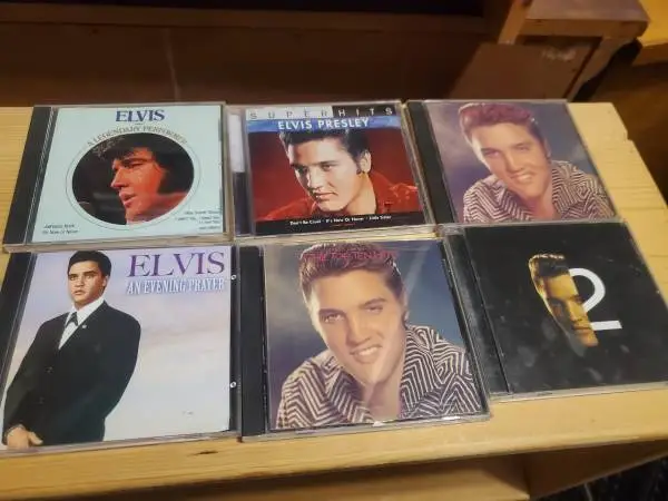 Elvis cds