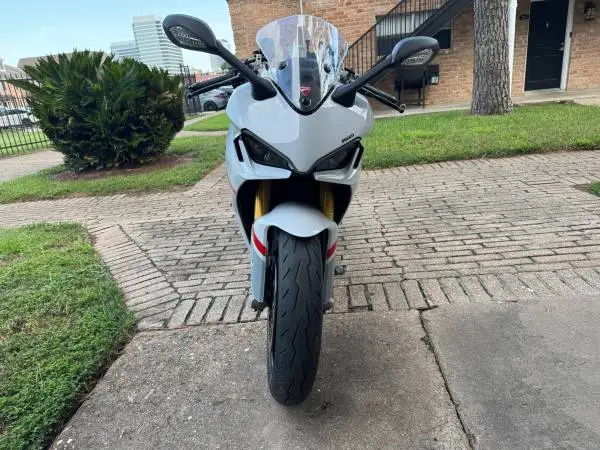 2024 Ducati SuperSport 950S