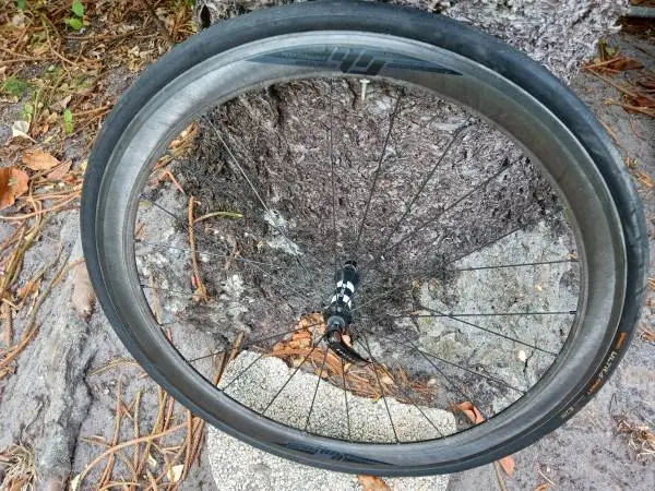 Rim Carbon with  DT swiss Hub 700x 25mm