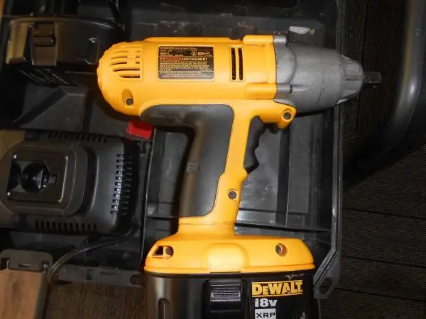 Dewalt Impact Wrench 1/2