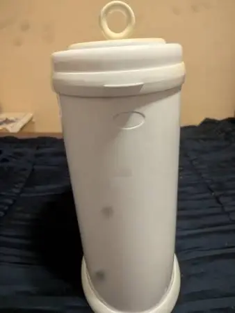 Ubbi Diaper Pail in excellent condition