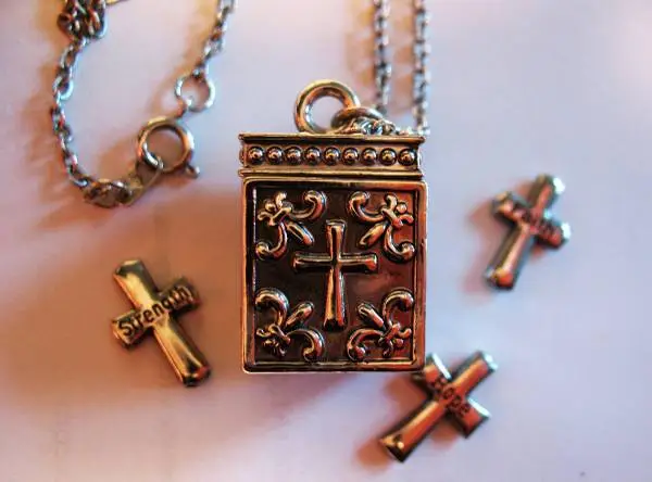 Vintage Christian Catholic Prayer Box Necklace with 3 Cross Charms