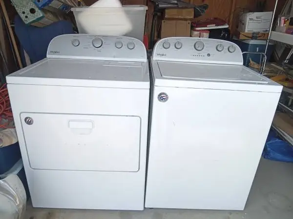 Whirlpool washer and dryer set