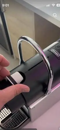 Nespresso CitiZ and Milk Espresso Machine by DeLonghi/PICTURES