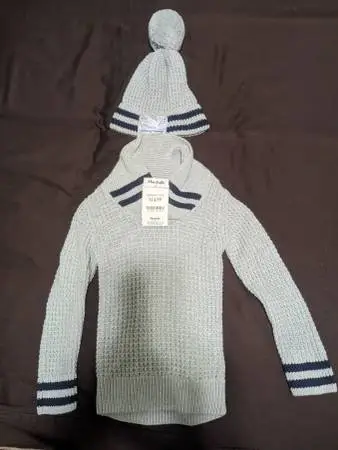 Brand new with tag 2 to 3 year old Tommy Bahamas sweater & beanie set
