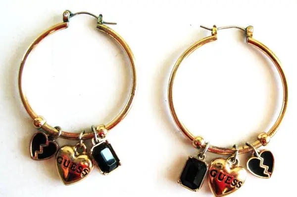 NEW GUESS Hoop Dangle Hearts Earrings $10
