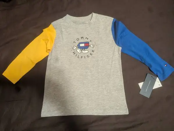 Boys size 4 new with tag Tommy Hilfiger long sleeve shirt
