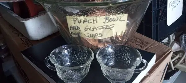 1950s punch bowl and cups set.