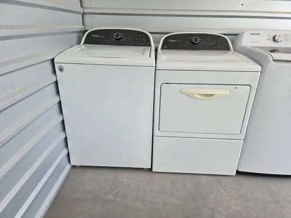 Whirlpool cabrio washer and Whirlpool cabrio electric dryer