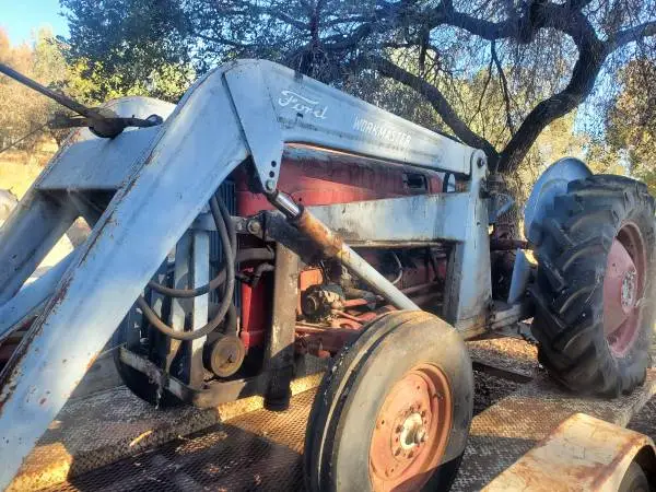 Ford 600 Tractor