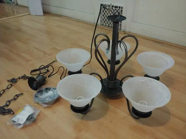 Vintage Portfolio Lighting Chandelier - OBO
