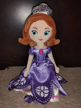Disney Store Princess Sofia the First plush doll!