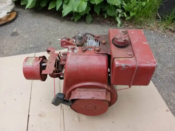 Tecumseh hs35 vintage engine