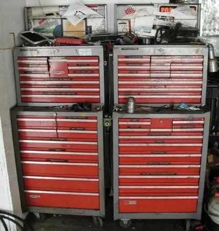 Older craftsman tool chest -WANTED