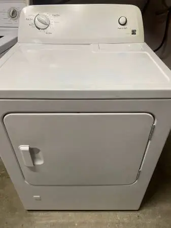 KENMORE 100 Series Extra Large Capacity GAS Dryer. 135.00