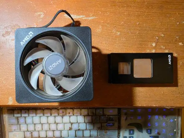 AMD Ryzen 5 3600+CPU Fan (I DELIVER ANYWHERE IN BAKO!!!)