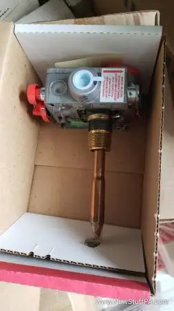 110-508 Robertshaw R103RVTLPPA, LP Gas Water Thermostat, 160F Max