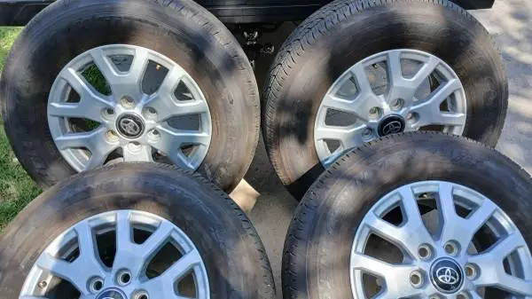 Tacoma / tundra / nissan / 17s wheels 6lug 6x139.7 bolt pattern rims rims