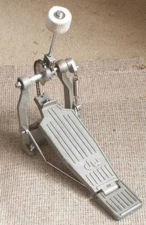 DW Bass-Drum PEDAL - Like NEW