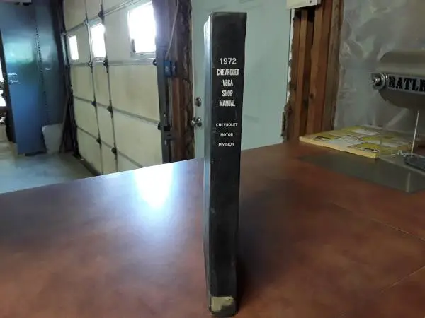 1972 Chevy Vega hardback shop manual