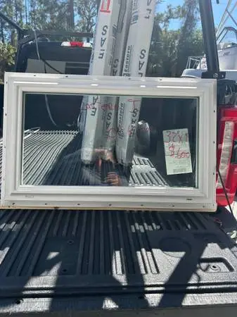 New impact fixed window eastern 32 x 19 $500