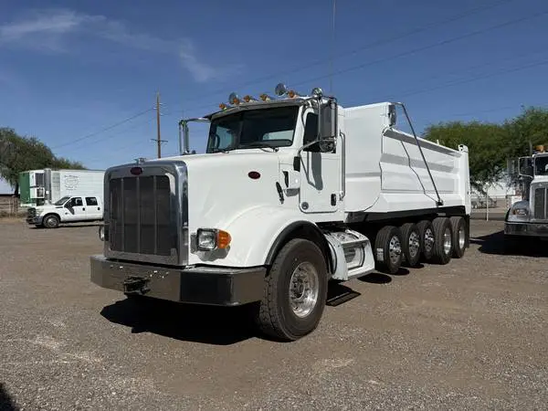 2014 PETERBILT 365 16 WHEELER DUMP TRUCK