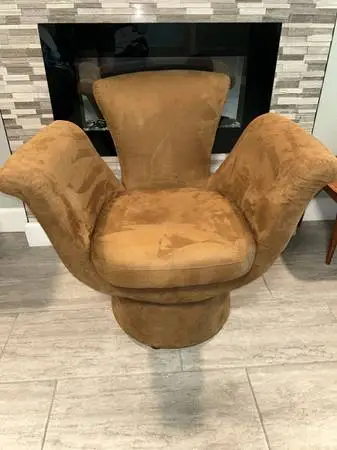 Postmodern Vintage Flower Lounge Chair