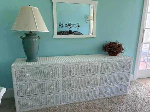 Wicker dresser - white  NEW must sell