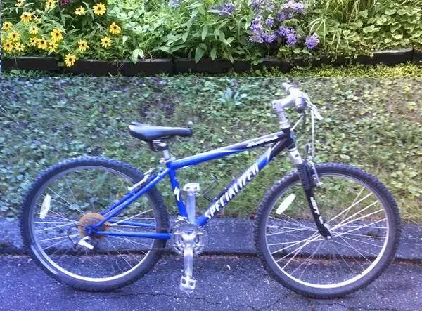 SPECIALIZED HARD ROCK! - TRAIL/ROAD CRO-MO! - EX COND! - LOW PRICE!