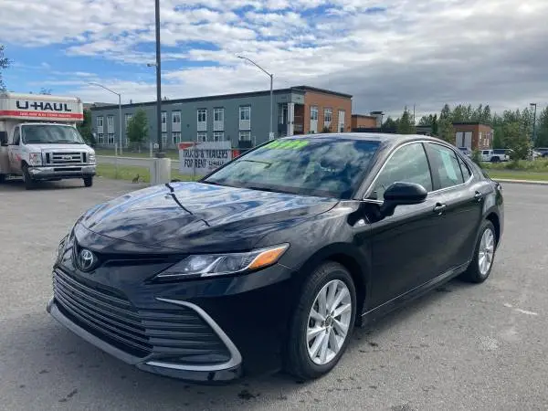 2023 Toyota Camry LE / AWD