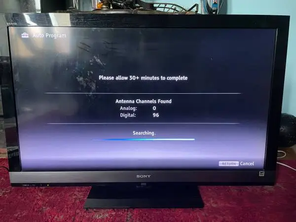 Sony Bravia 46” in Flat Panel Screen High Definition LCD TV Television