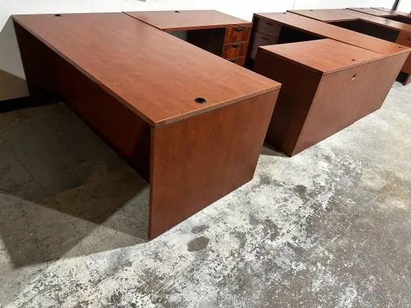 OFFICE DESK L-SHAPE DESK