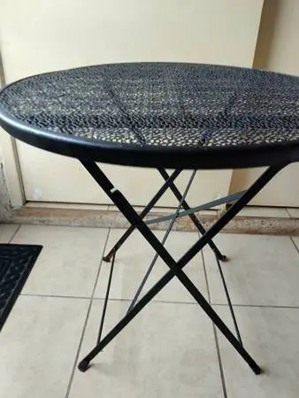 SMALL OUTSIDE/INSIDE WROUGHT IRON PATIO TABLE