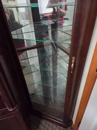Curio cabinet