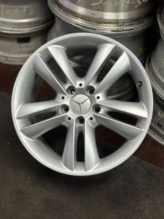 MERCEDES RIM WHEEL 17 INCH FACTORY 5 LUGS ONLY ONE RIM