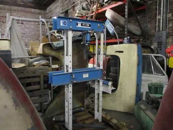OTC 17 1/2 TON PRESS BRAND NEW