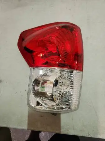 2007 to 2013 Toyota Tundra left driver side tail light