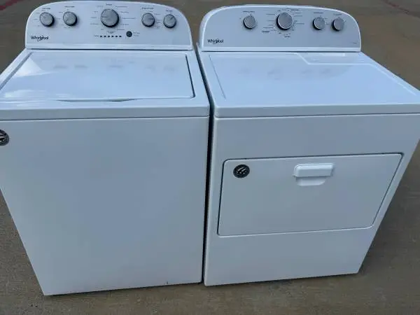 Silver panel Whirlpool  washer and Whirlpool dryer electric