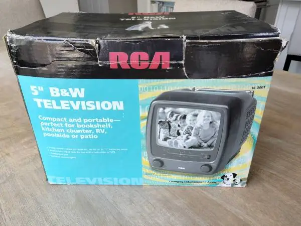 New 5 Black & White RCA TV