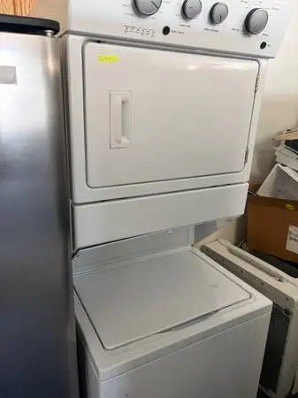 27 Wide Whirlpool Super Capacity Stackable Washer & Dryer