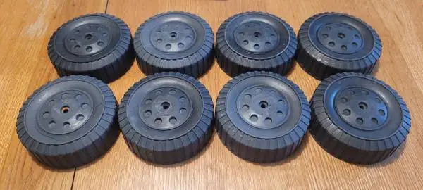 Plastic toy car wheels
