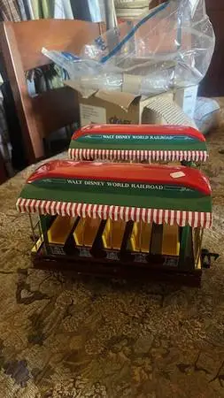 WALT DISNEY G SCALE PASSENGER CAR